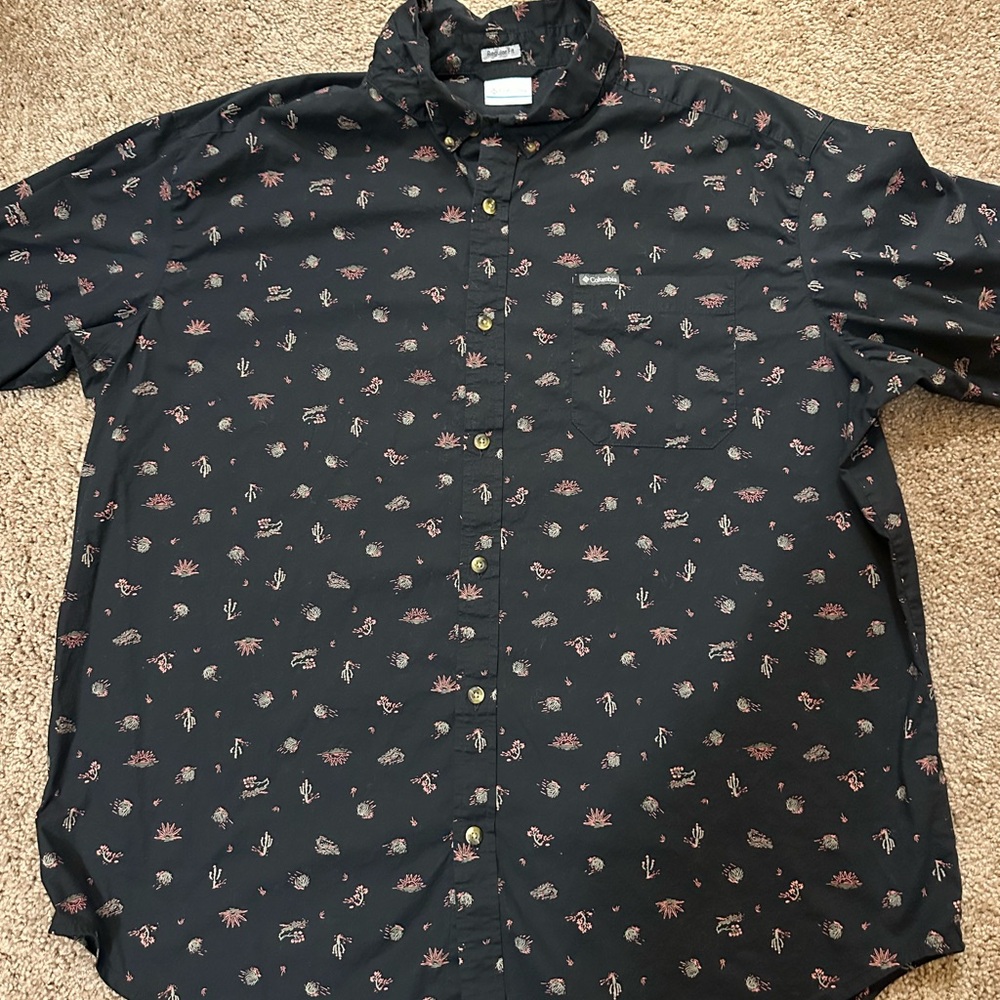Columbia Men's Black Shirt with Cactus - Size XXL